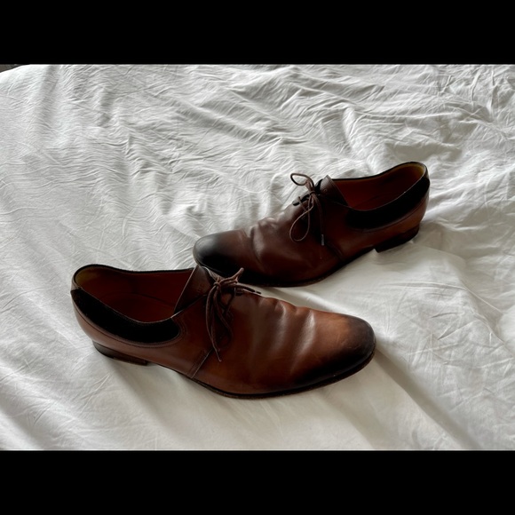 Gucci Dress Shoe - Picture 2 of 4